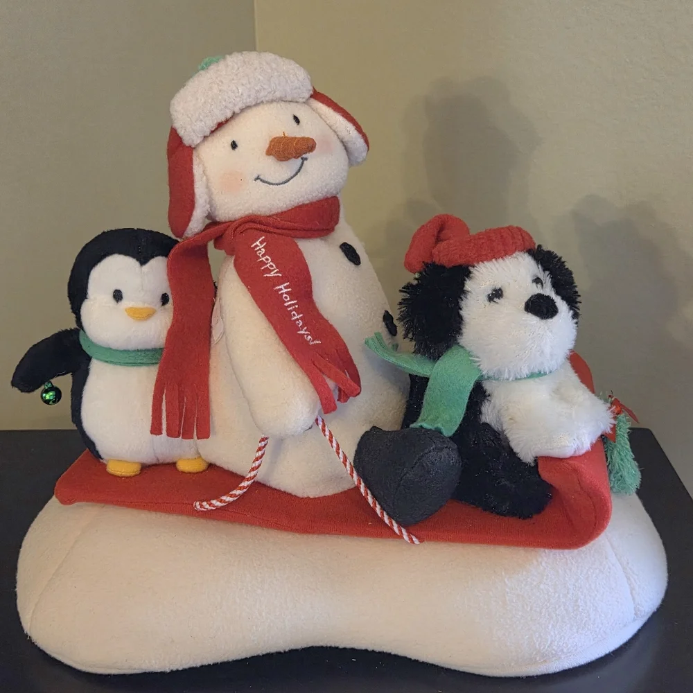 Hallmark Jingle Pals Sleigh Snow What Fun Sledder Snowman Dog Penguin 2007 VIDEO